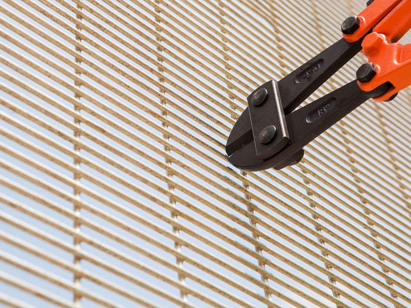 ��ȫ����������ϵ�y���c