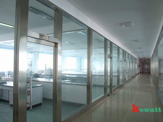 實驗室全透明窗戶展示