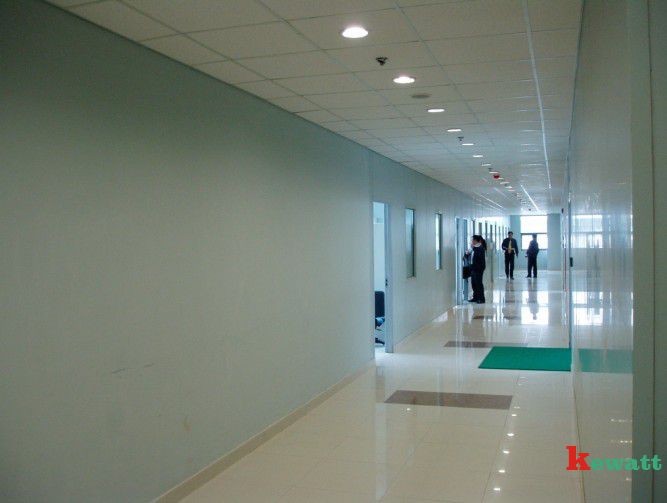 GMP潔凈實(shí)驗室施工現(xiàn)場